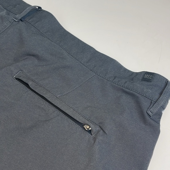 MEC grey shorts size 42 - Picture 6 of 7